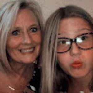 Meet your Posher, Leigh anna